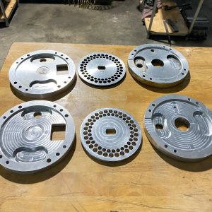 Gia công Hộp bơm dầu