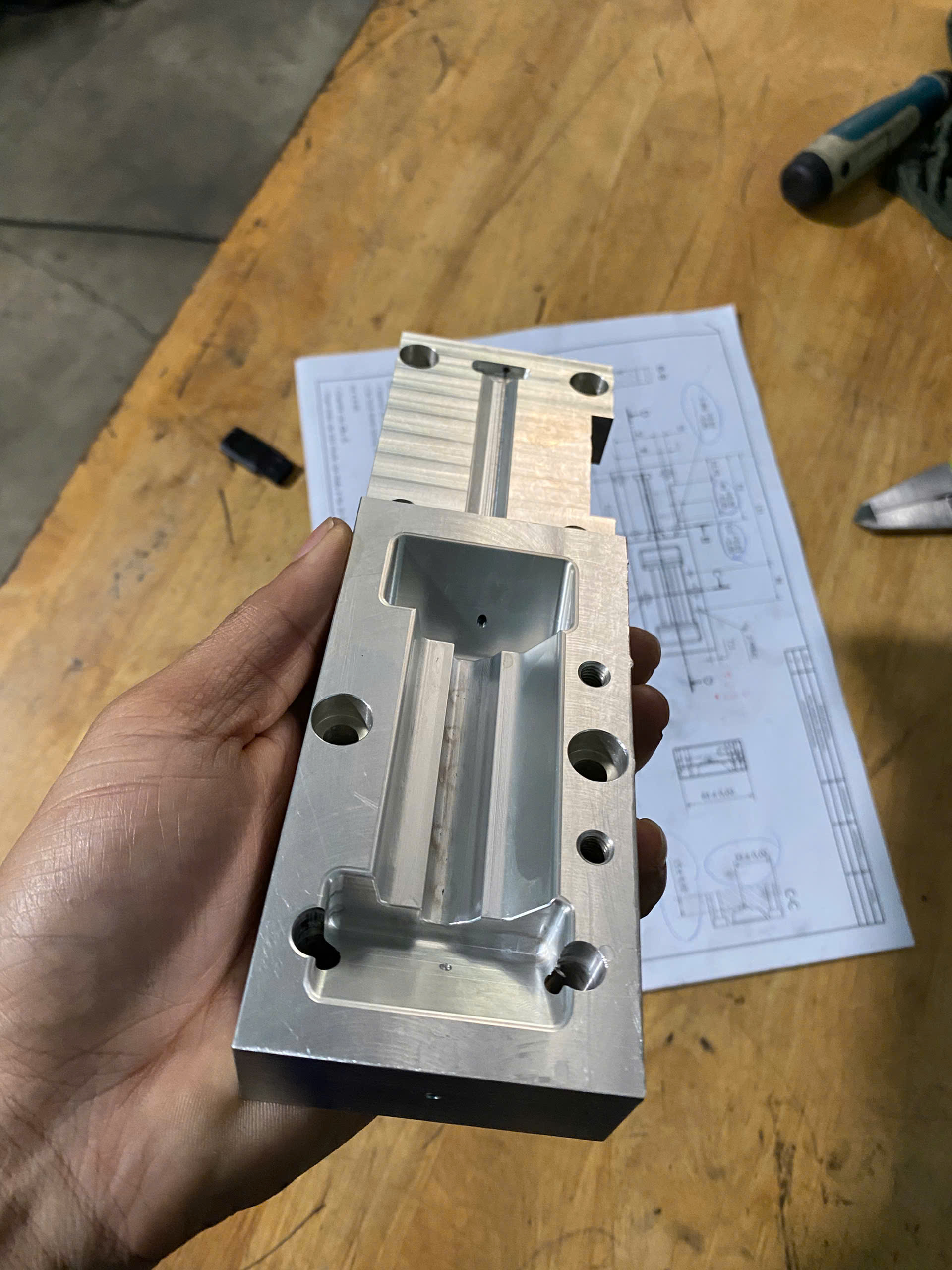 Gia công đồ gá phục vụ lắp đặt dây chuyền sản xuất, lắp ráp linh kiện